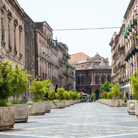 Homes4holidays - Teatro Massimo Κατάνια